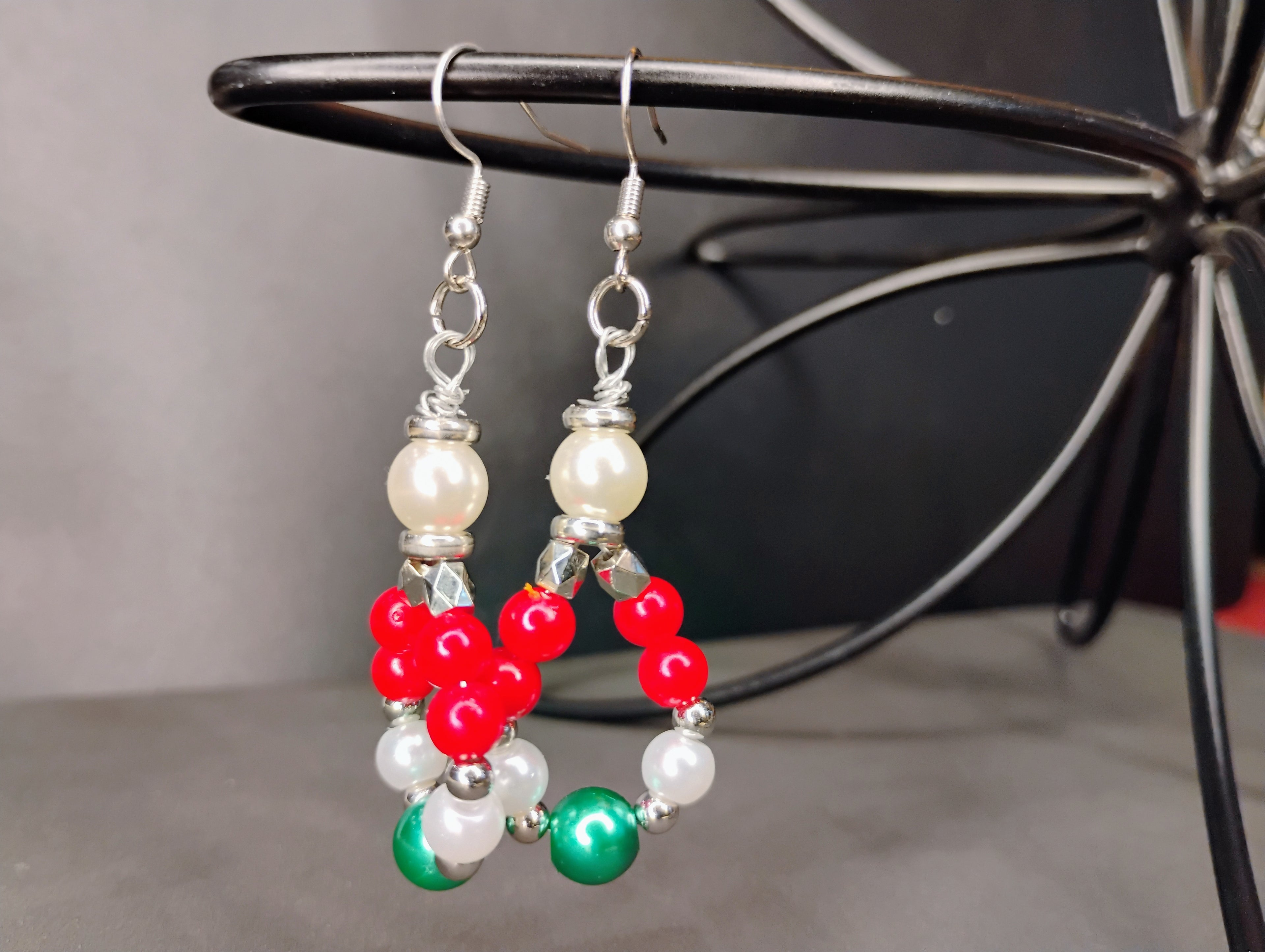 Classy Clause’s 🤶🏼